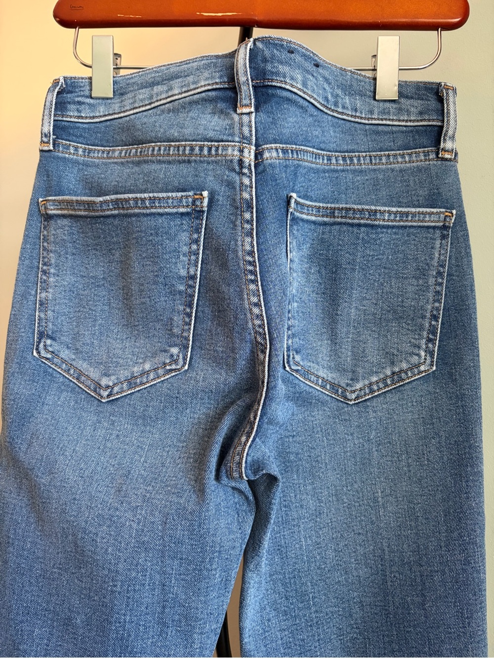 GAP
VINTAGE SLIM HIGH RISE JEANS - Picture 6 of 8